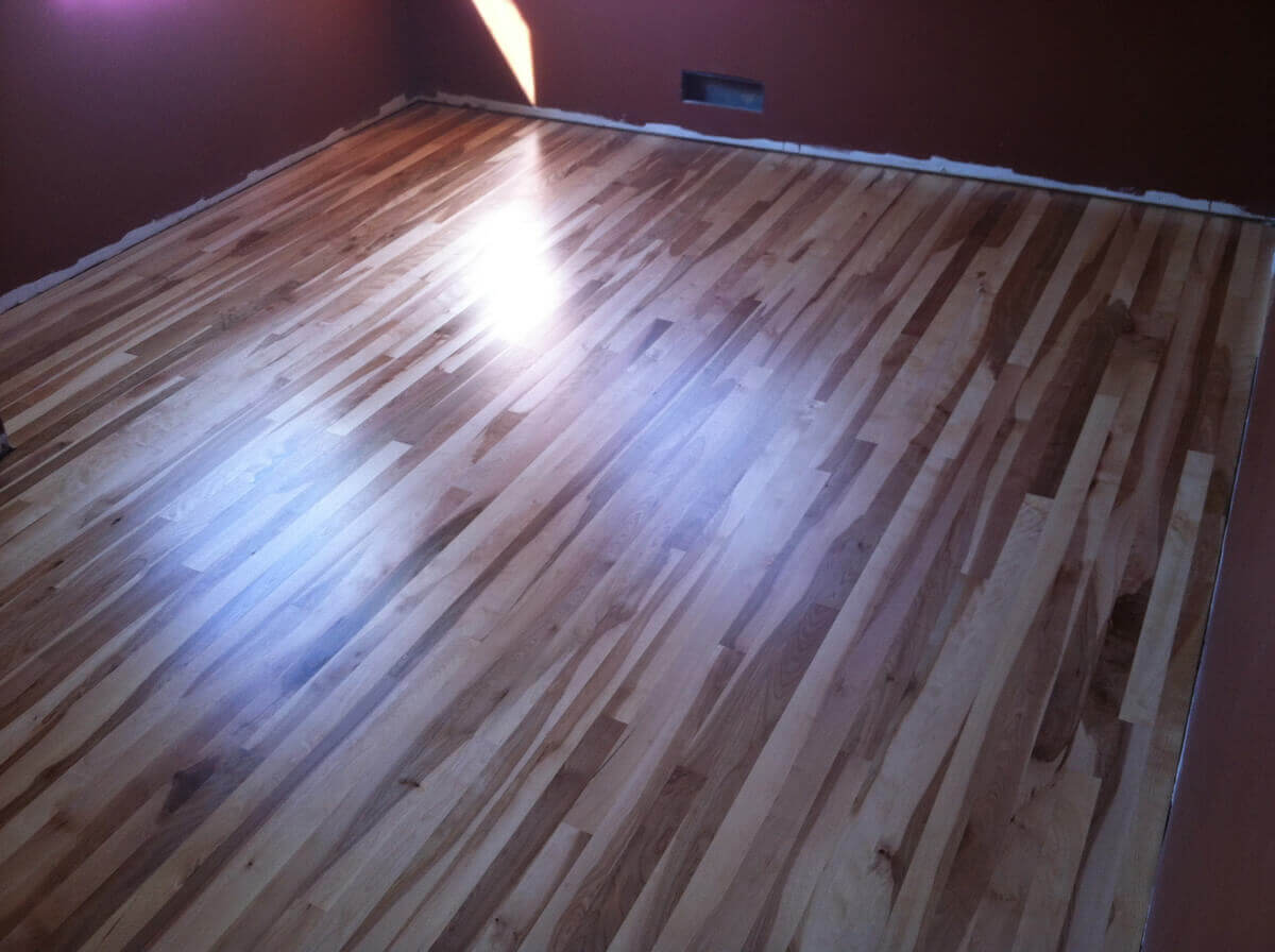 Single-room Hardwood Flooring